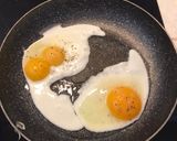 Sóskafőzelék mirelitből recept fázis 2 fotója