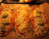 Foto del paso 6 de la receta: Lenguas de alondra en aspic....aaah, pizzas-setas