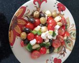 Foto del paso 3 de la receta: Ensalada de queso y aceituna