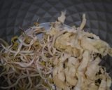 Foto langkah ke 2 dari resep 36. Mie Koclok khas Cirebon.