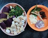 Foto langkah ke 1 dari resep Lodeh Terong Tempe.