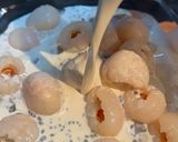 Foto langkah ke 4 dari resep Ice Creamy Lychee Jelly.