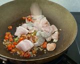 Foto langkah ke 2 dari resep Nasi goreng nanas.