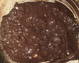 A picture of step 4 of Dry fruit chocolate.
