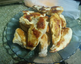 Foto del paso 2 de la receta: Pechugas al cheddar con ensalada de lechuga y tomate