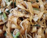 Foto langkah ke 5 dari resep Kwetiauw Goreng.