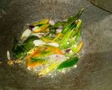 Foto langkah ke 5 dari resep Tumis Telur Puyuh & Jagung.