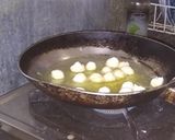 Foto langkah ke 4 dari resep Bola2 cimol.