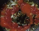 Foto langkah ke 2 dari resep Udang Saos Padang Bunga Bawang.