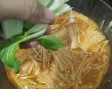 Gambar langkah 3 resipi Soondubu Jjigae.