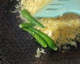 Gambar langkah 2 resipi Nasi Goreng Serai.