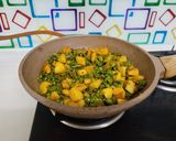 बीन्स आलू की सब्जी (Beans aloo ki sabzi recipe in hindi) रेसिपी चरण 2 फोटो