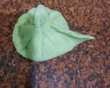 A picture of step 4 of Spinach Walnut Momos.