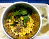 A picture of step 1 of Coconut Chutney with Roasted Chana Dal.