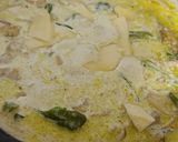 A picture of step 6 of Chicken Paneer Reshmi Handi.