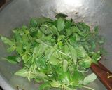 Foto langkah ke 4 dari resep Tumis Kemangi.