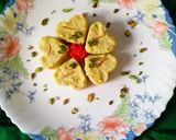 A picture of step 4 of Kesar Pista Sondesh.