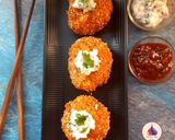 A picture of step 9 of Kurkure Paneer Momos.