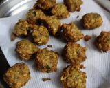 A picture of step 6 of Dalwada (green moong dal vada).