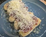 Foto langkah ke 3 dari resep Pisang Panggang Stroberi Keju.