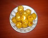 A picture of step 4 of Laddu Laddoo.
