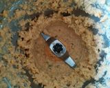 A picture of step 1 of Veg seekh kabab sizzler.