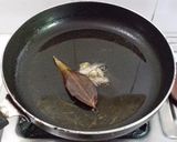 A picture of step 4 of Shahi Chicken Rezala.