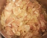 Foto del paso 3 de la receta: Pollo al vino con arroz