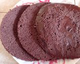 चॉकलेट केक (chocolate cake recipe in marathi) रेसिपी स्टेप 4 फोटो 