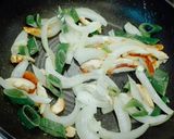 Foto langkah ke 6 dari resep Ayam Koloke telur toping saus bawang minim minyak kaya sayur.