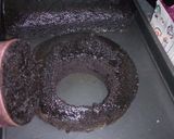 A picture of step 5 of Azaadi cake.