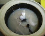 Gambar langkah 2 resipi Sup Ayam Sempoi.