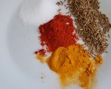 A picture of step 2 of Potatoes paratha.