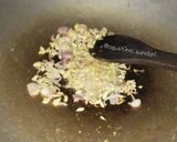Foto langkah ke 3 dari resep 170. Tumis Paria (Oseng-Oseng Pare).