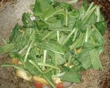 Foto langkah ke 4 dari resep Tumis Sayur Sosin dan Tahu Sederhana.