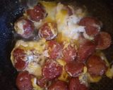 Foto del paso 3 de la receta: Chorizo con huevo