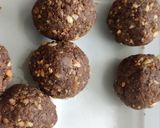 A picture of step 4 of Chocolate Walnut Fudge Truffles.