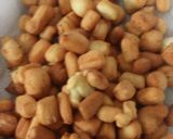 Foto del paso 3 de la receta: Struffoli una dulce golosina italiana de la región de Sicilia