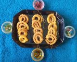A picture of step 3 of Chakli.