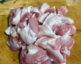 รูปขั้นตอนการทำที่ 1 ของ ผัดเปรี้ยวหวานสันคอหมู