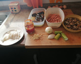Foto del paso 3 de la receta: Tallarines con sabor marinero