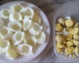 Foto del paso 2 de la receta: Huevos rellenos