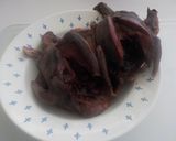 Foto del paso 1 de la receta: Caldo de palomas torcaces
