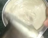 A picture of step 4 of Sooji Cake.