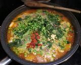 Foto del paso 5 de la receta: Guiso Marinero con Patatas y Guisantes