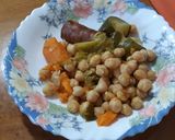 Foto del paso 3 de la receta: Garbanzos con verduras y chorizo