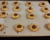 A picture of step 9 of Coconut Shortbread Easter Cookies.