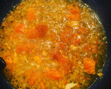Foto del paso 2 de la receta: Riquísimo guiso de merluza, con patatas y almejas. Una manera perfecta de comer pescado
