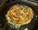 A picture of step 4 of Chinese chives omelet.