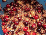 Pastel de arándanos rojos y nueces
